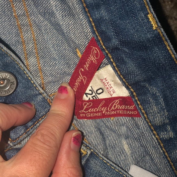 Lucky Jeans - Picture 4 of 8